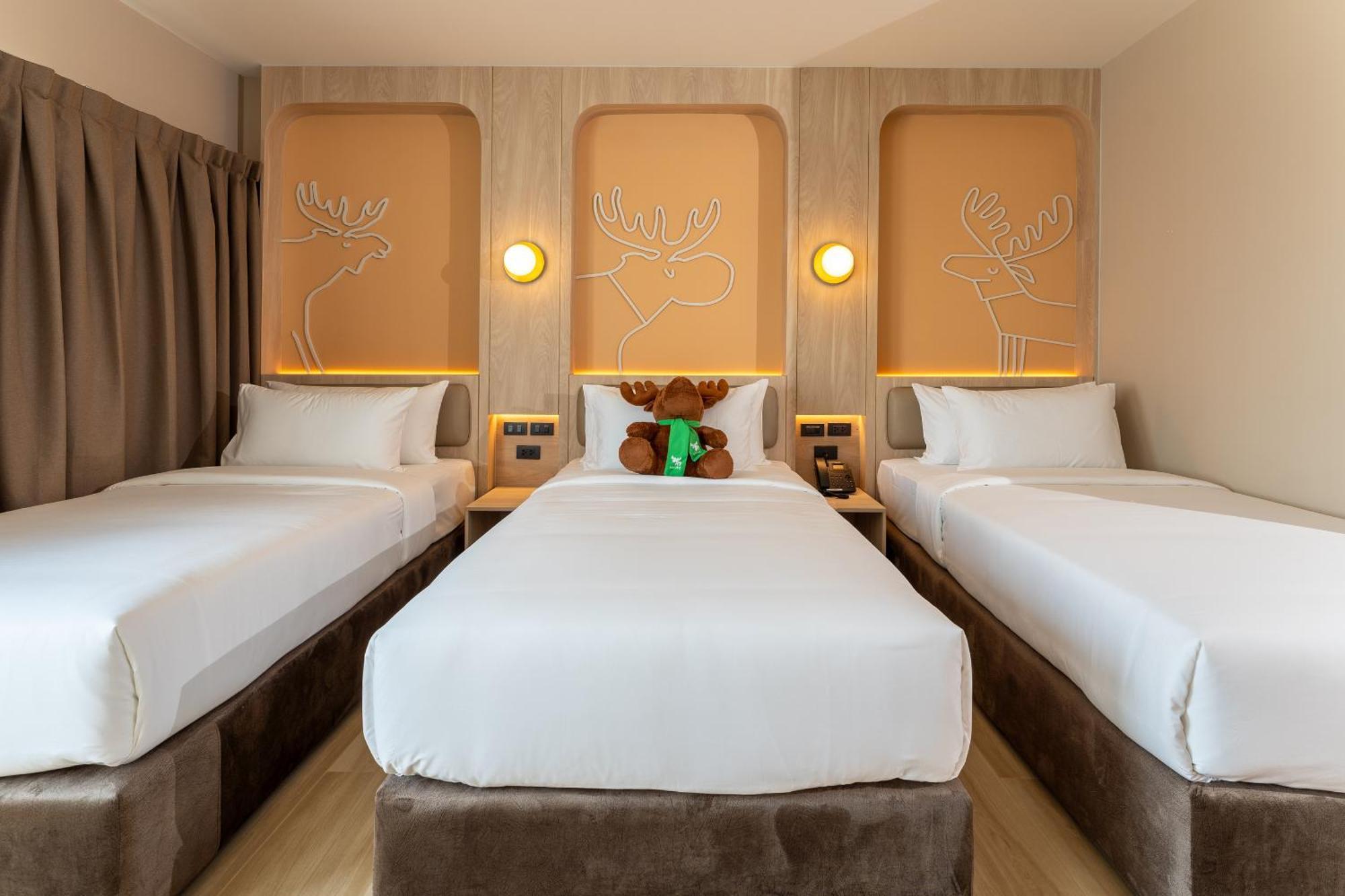 Moose Easy Hotel 3*